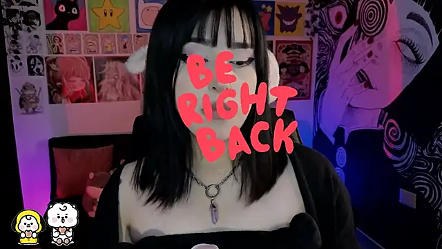 Yuhwan  online show from 10.15.25