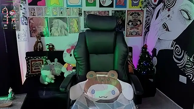 Yuhwan  online show from 12.14.25