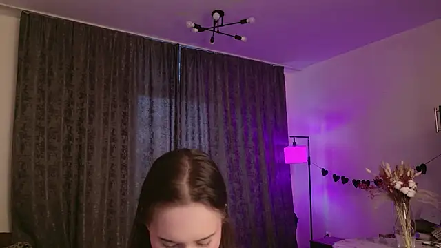 LucyRose3 online show from 02.24.26