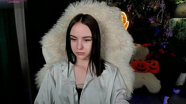 MarySparkle online show from 10.20.25