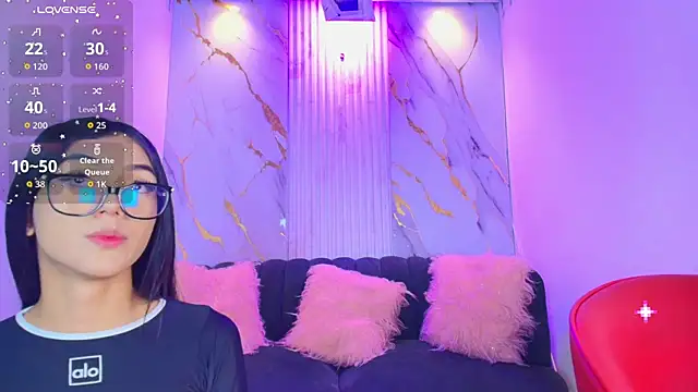 Mhiaa Sweet online show from 11.14.25