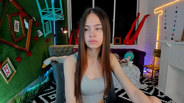 UliaNeer online show from 09.11.25