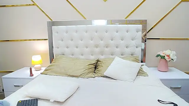 Snapshot of BeatriceAddams chatting on 06.08.26 BeatriceAddams online show from 06.08.26