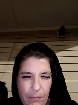 Neveah1 online show from 10.05.25