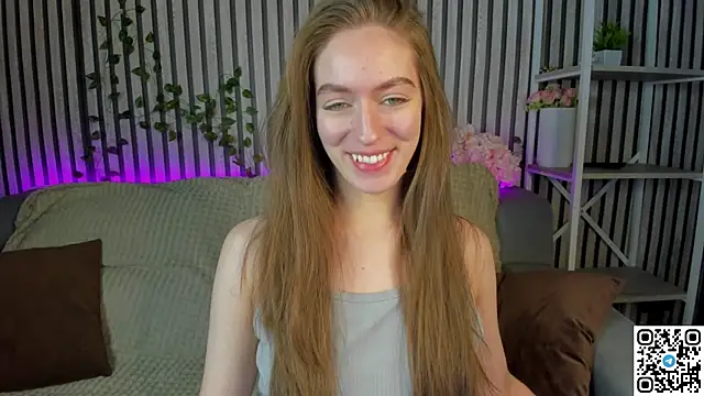 Agnes Wells online show from 03.15.26