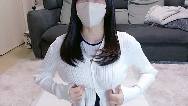 moemilk online show from 04.26.26