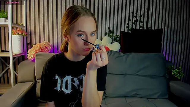 Casey Sweeet online show from 03.14.26