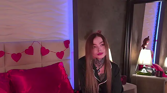 Snapshot of AriWild chatting on 02.14.26 AriWild online show from 02.14.26