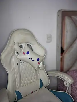 isabela l online show from 03.08.26