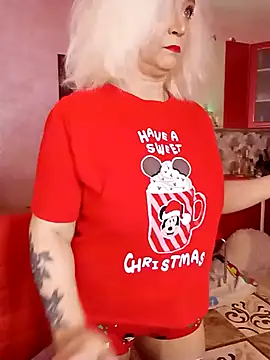 SquirtMilf00 online show from 12.17.25