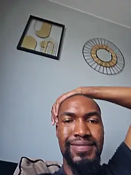 Snapshot of mojaymort chatting on 11.06.25 mojaymort online show from 11.06.25