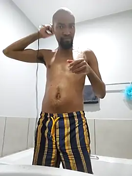 Snapshot of mojaymort chatting on 11.30.25 mojaymort online show from 11.30.25