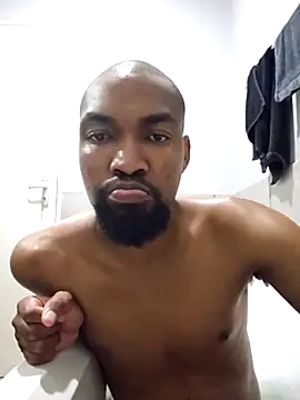 Snapshot of mojaymort chatting on 12.04.25 mojaymort online show from 12.04.25