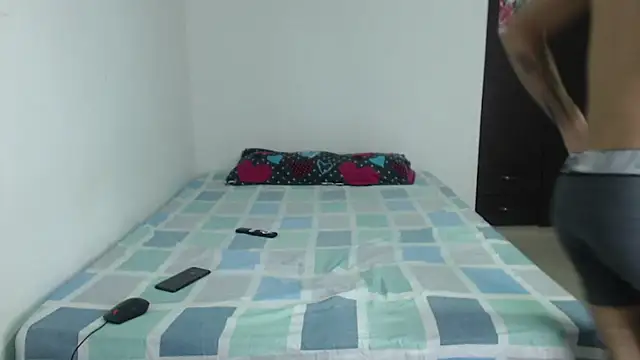 Snapshot of nextboywell1 chatting on 11.23.25 nextboywell1 online show from 11.23.25