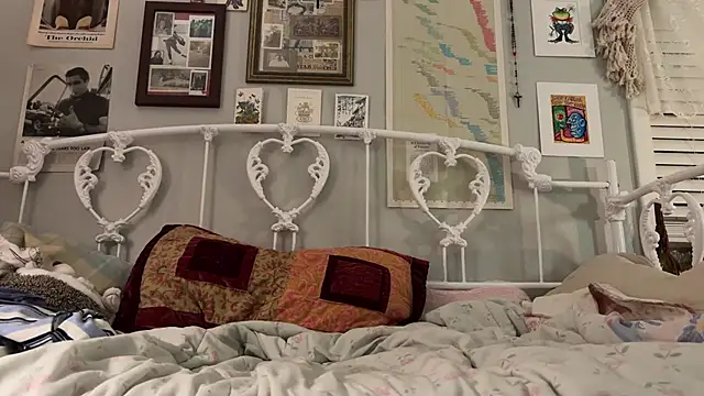 urbbydollxx online show from 12.22.25