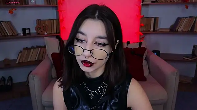 Mistress  Marcelline online show from 09.24.25