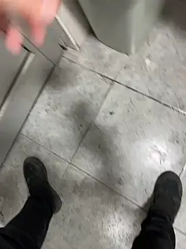 Snapshot of KAZANOVAA chatting on 11.08.25 KAZANOVAA online show from 11.08.25