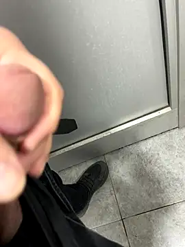 Snapshot of KAZANOVAA chatting on 11.14.25 KAZANOVAA online show from 11.14.25