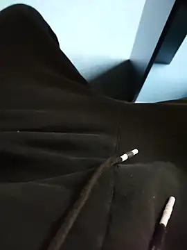 Snapshot of MyDick4You666 chatting on 12.03.25 MyDick4You666 online show from 12.03.25