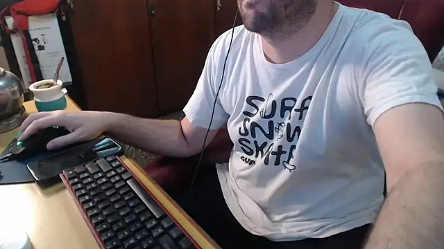 Snapshot of sacoa chatting on 12.27.24 sacoa online show from 12.27.24