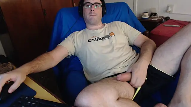 Snapshot of sacoa chatting on 02.04.25 sacoa online show from 02.04.25