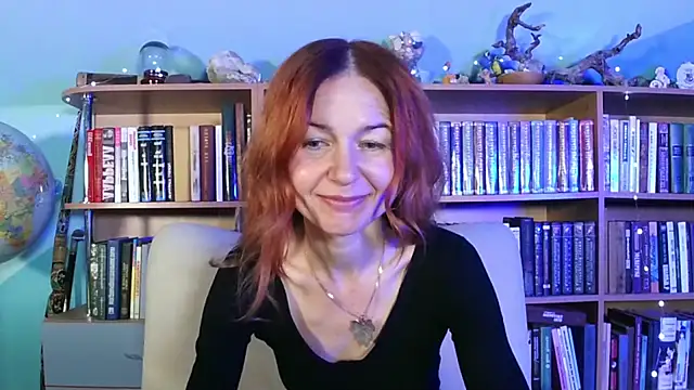 Foxilady357 online show from 11.13.25