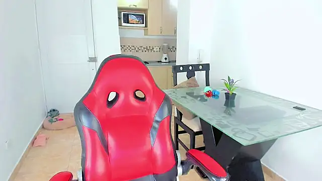 alexandra cute online show from 10.15.25