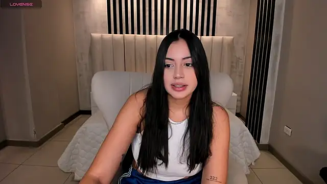 AmbarJames  online show from 04.02.26