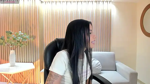 SophieHouston  online show from 06.12.26
