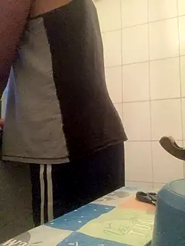 PIROCAGG21 online show from 12.18.25