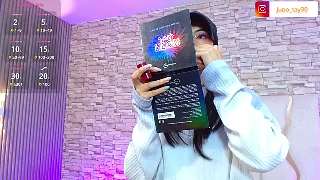 juno tay online show from 11.09.25