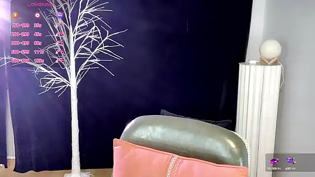 xiaoyue8888 online show from 10.14.25