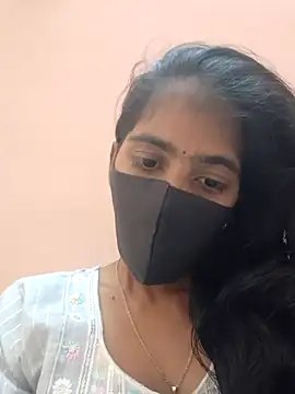 Snapshot of nandini_telugu1 chatting on 10.14.25 nandini telugu1 online show from 10.14.25