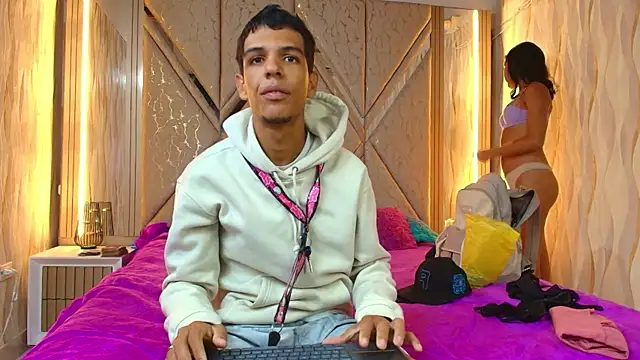 Hotcouple 222 online show from 11.11.25