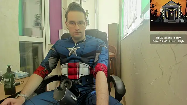 Snapshot of romiosabrino chatting on 05.29.26 romiosabrino online show from 05.29.26