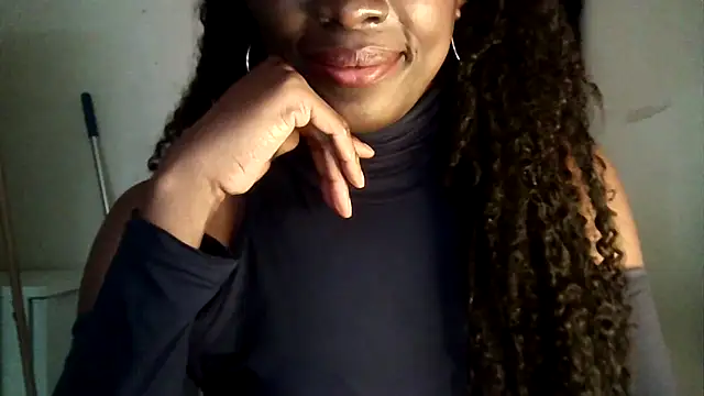 Snapshot of Chatdoll2 chatting on 10.14.25 Chatdoll2 online show from 10.14.25