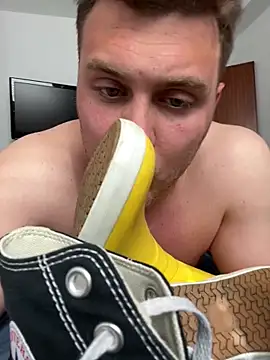 rubber oliver online show from 04.23.26