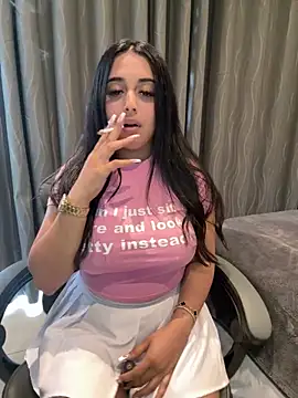 LilMisIndianx online show from 09.25.25