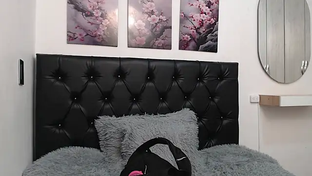 pinky f00x online show from 05.23.26
