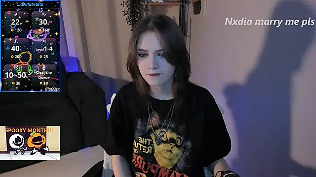 Snapshot of Dilara_xBaby chatting on 10.10.25 Dilara xBaby online show from 10.10.25