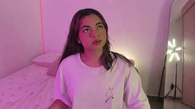 valy shyness online show from 10.12.25