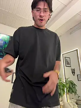 Elian savoy online show from 10.06.25