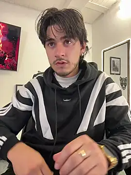 Elian savoy online show from 10.18.25