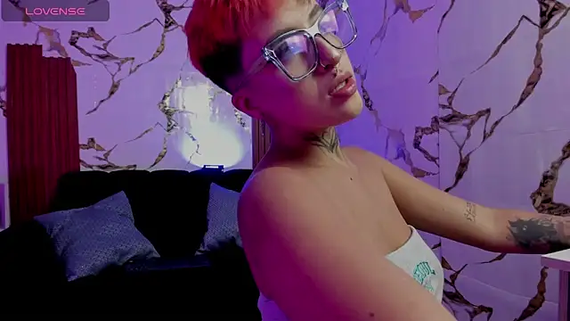 Rebeka-baker online show from 09.23.25