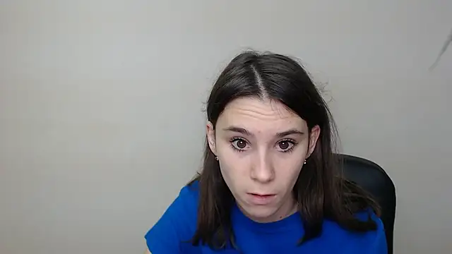 Snapshot of RosaRay_ chatting on 10.02.25 RosaRay online show from 10.02.25