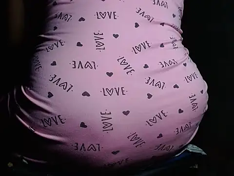 Snapshot of salmaextremeperver chatting on 09.26.25 salmaextremeperver online show from 09.26.25