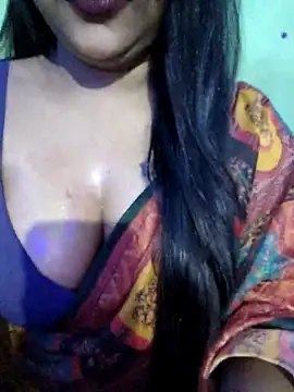 JIYA-04 online show from 11.14.25