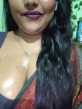 Snapshot of JIYA-04 chatting on 07.28.26 JIYA-04 online show from 07.28.26