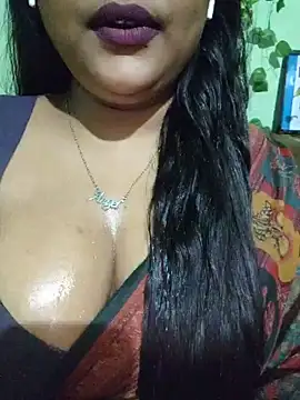 Snapshot of JIYA-04 chatting on 07.31.26 JIYA-04 online show from 07.31.26