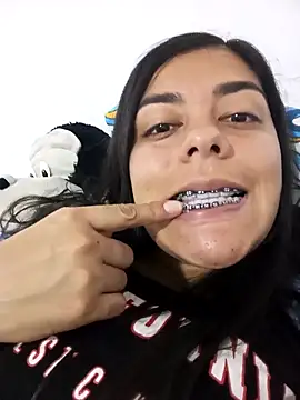 SharonDustLove online show from 12.04.25